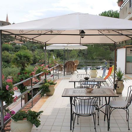B&B Villa Letizia Castelbuono  Exterior foto